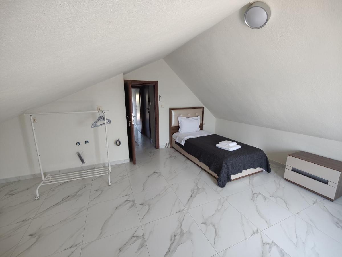 Cassiopeia Villa